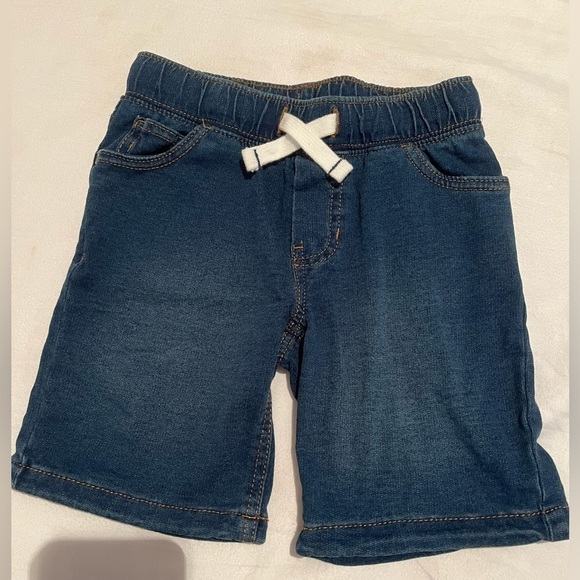 New Boy Toddler Short - Picture 1 of 4